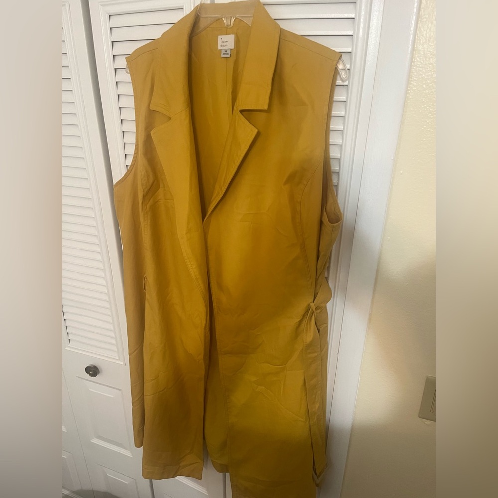 Golden 🌼Canary Long Waist Coat w/belt